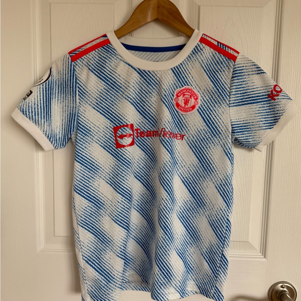Kids Ronaldo Manchester Away Soccer Jersey No Place for Racism Size 7/8